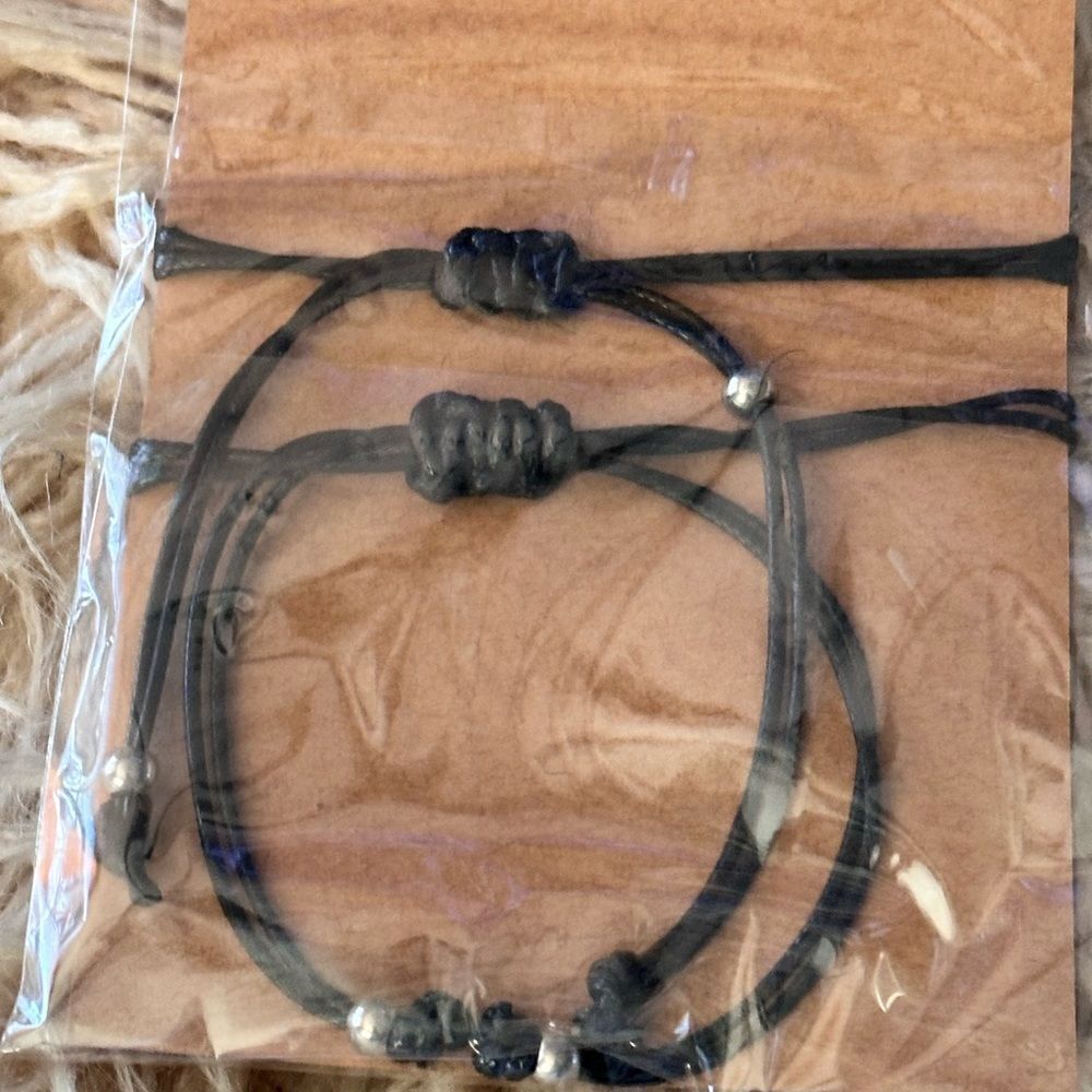 Mother Daughter Bracelet Set 🌲 Stocking Stuffer NWT - Picture 2 of 8